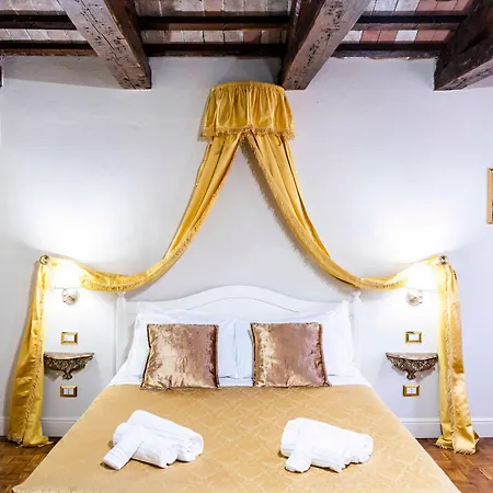 Palazzo Titti Rialto Πανσιόν 4*