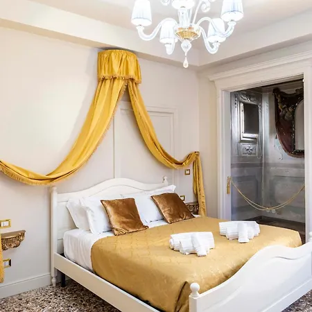 Πανσιόν Palazzo Titti Rialto 4*
