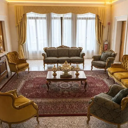 Palazzo Titti Rialto 4*