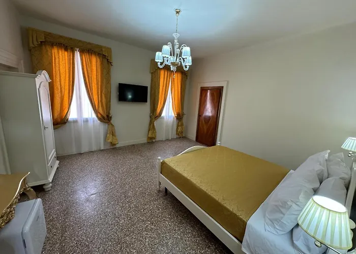 Palazzo Titti Rialto