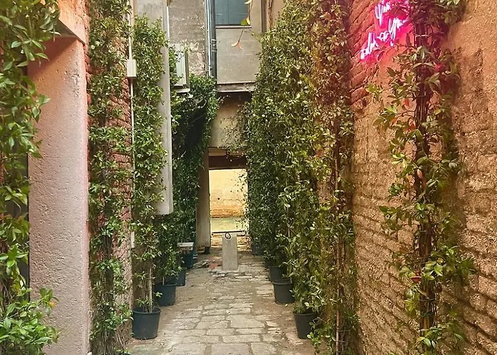 Palazzo Titti Rialto 3*