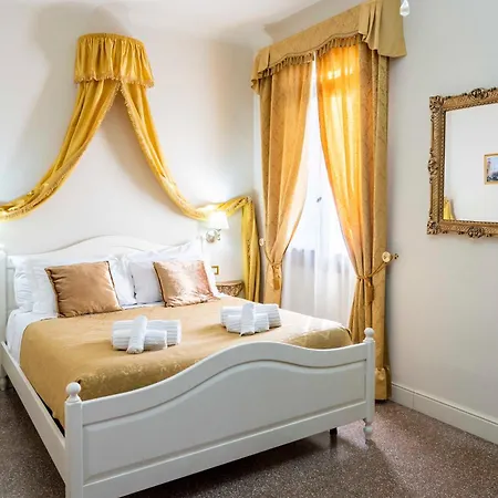 Guest house Palazzo Titti Rialto Venice