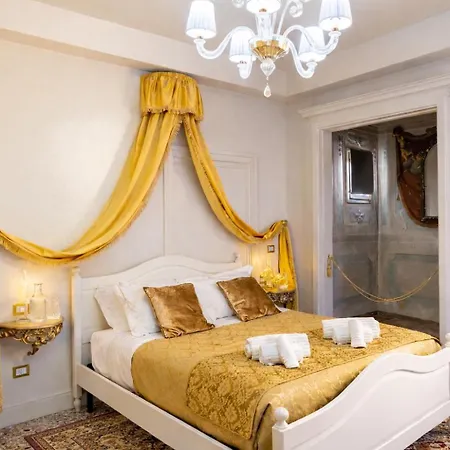 Palazzo Titti Rialto 3*