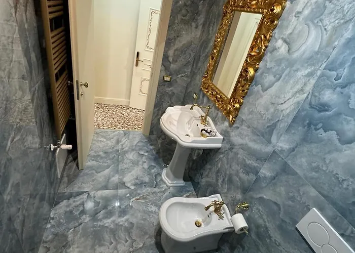 בית הארחה Palazzo Titti Rialto 3*