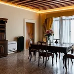 Palazzo Titti Rialto 4* Venice