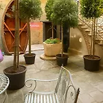 Palazzo Titti Rialto Guest house 4*