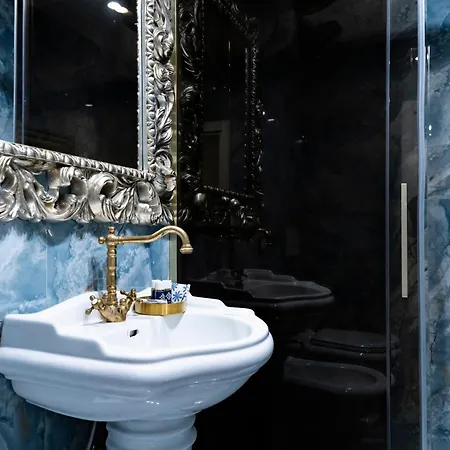 Gasthof Palazzo Titti Rialto 4*
