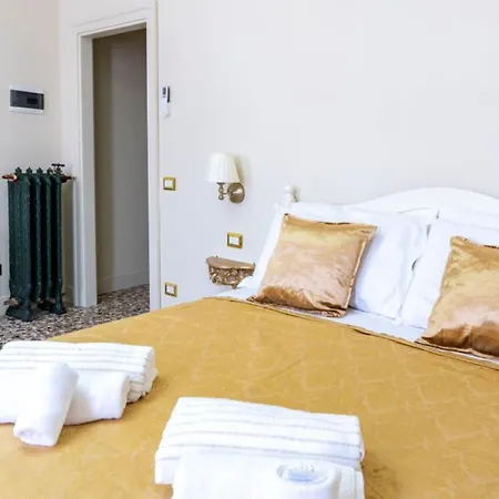 Palazzo Titti Rialto Gasthof