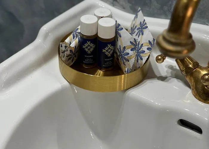 Palazzo Titti Rialto 3*