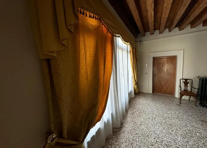 Palazzo Titti Rialto 招待所