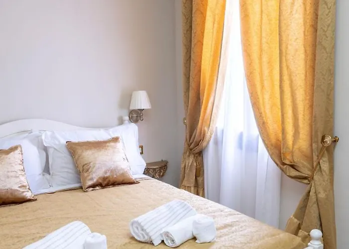 Palazzo Titti Rialto 3* 威尼斯