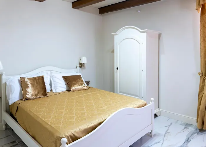 ゲストハウス Palazzo Titti Rialto 3*